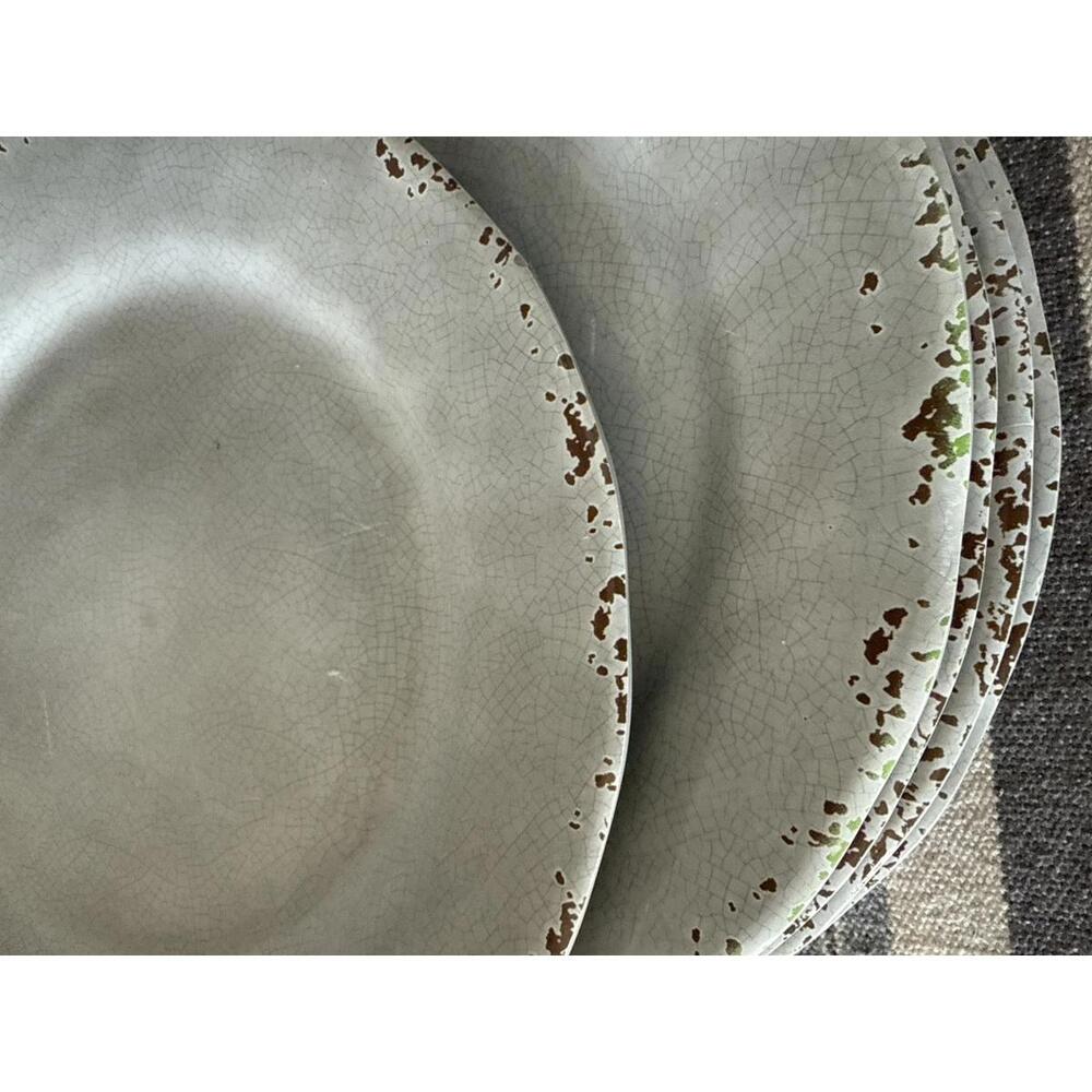 Il Mulino Rustic Style Dinnerware Set with Serving Utensils - Picture 5 of 8